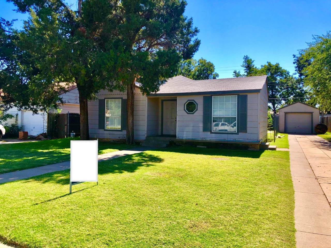 3109 31st Street - Photo 1