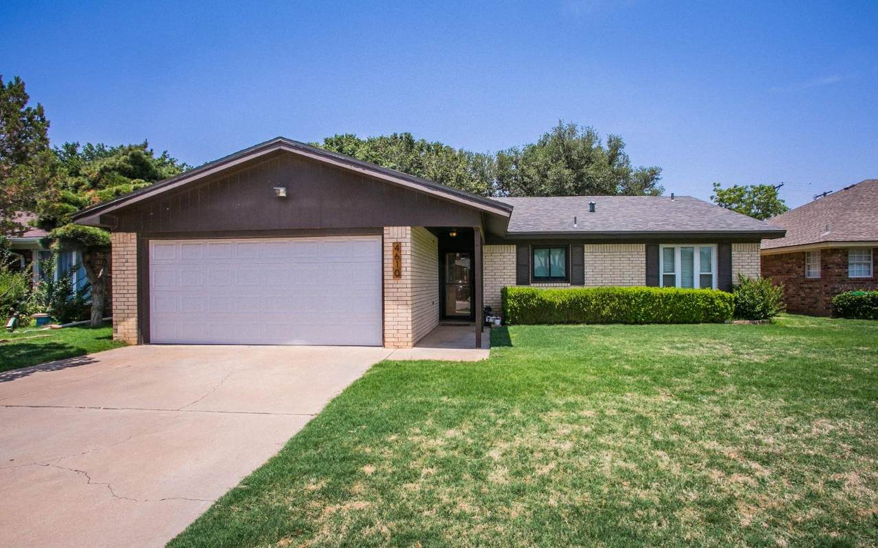 4610 62nd Street - Photo 1