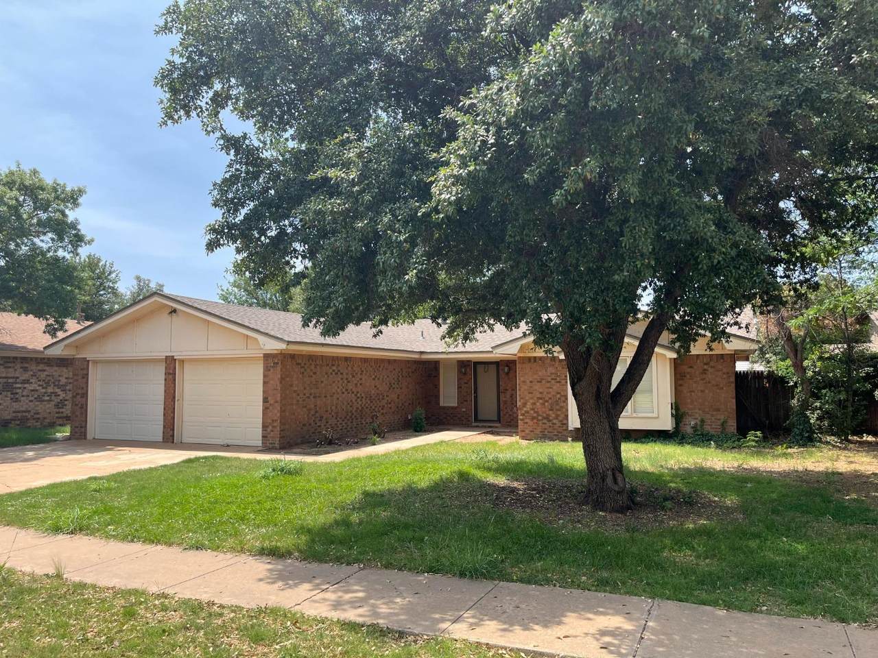 5231 92nd Street - Photo 1