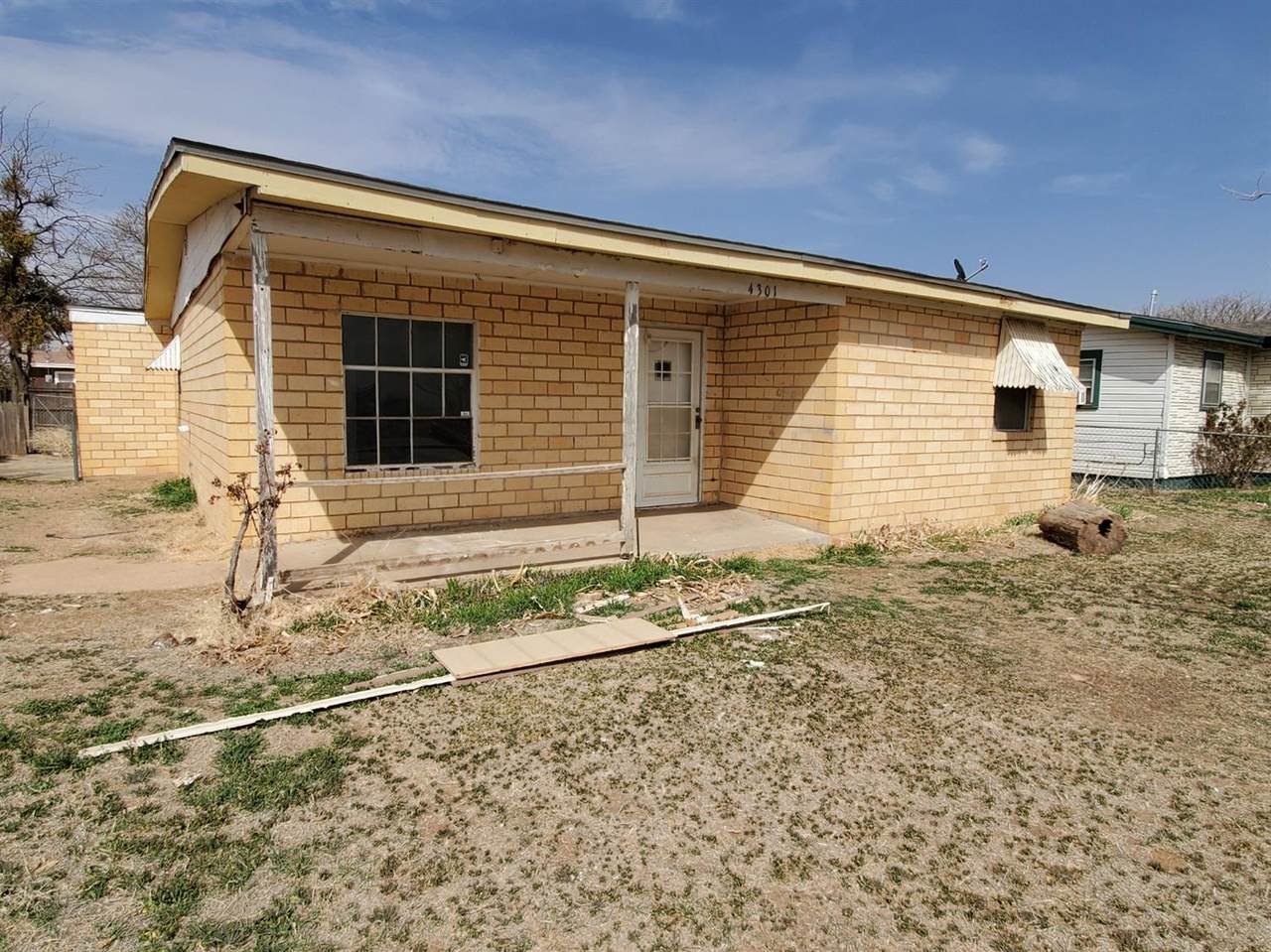4301 65th Street - Photo 1