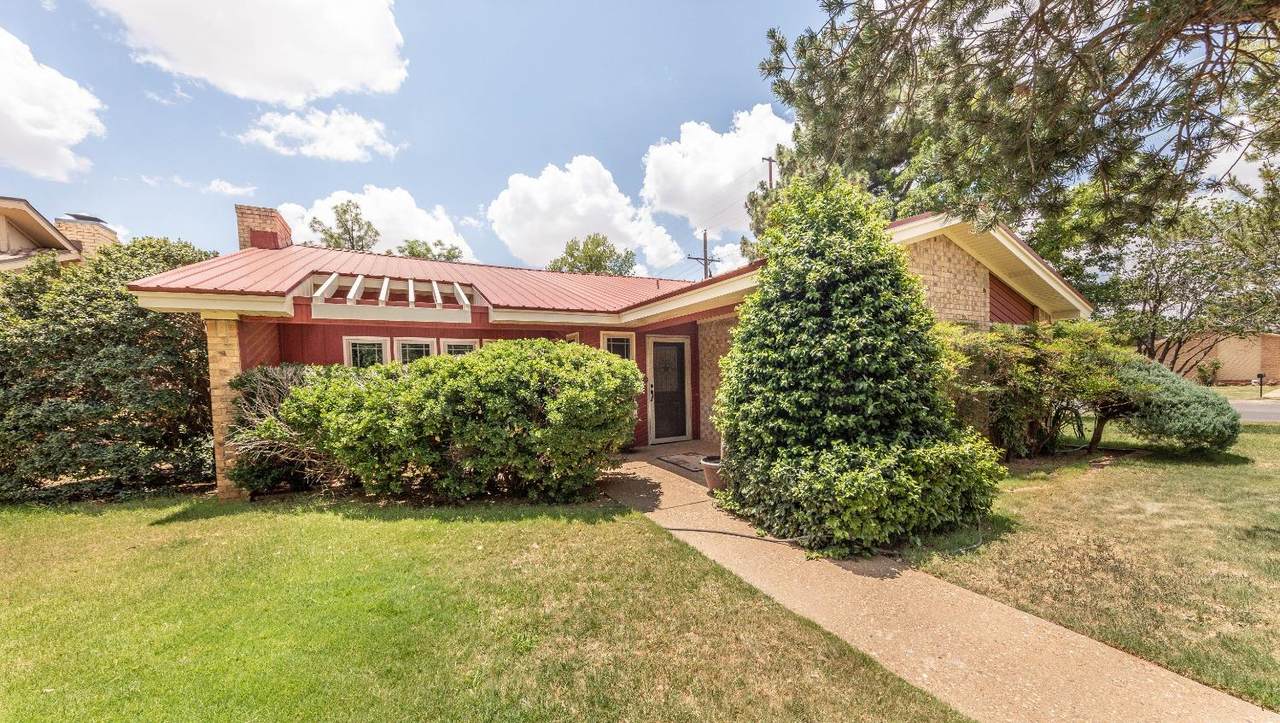 4717 79th Street - Photo 1