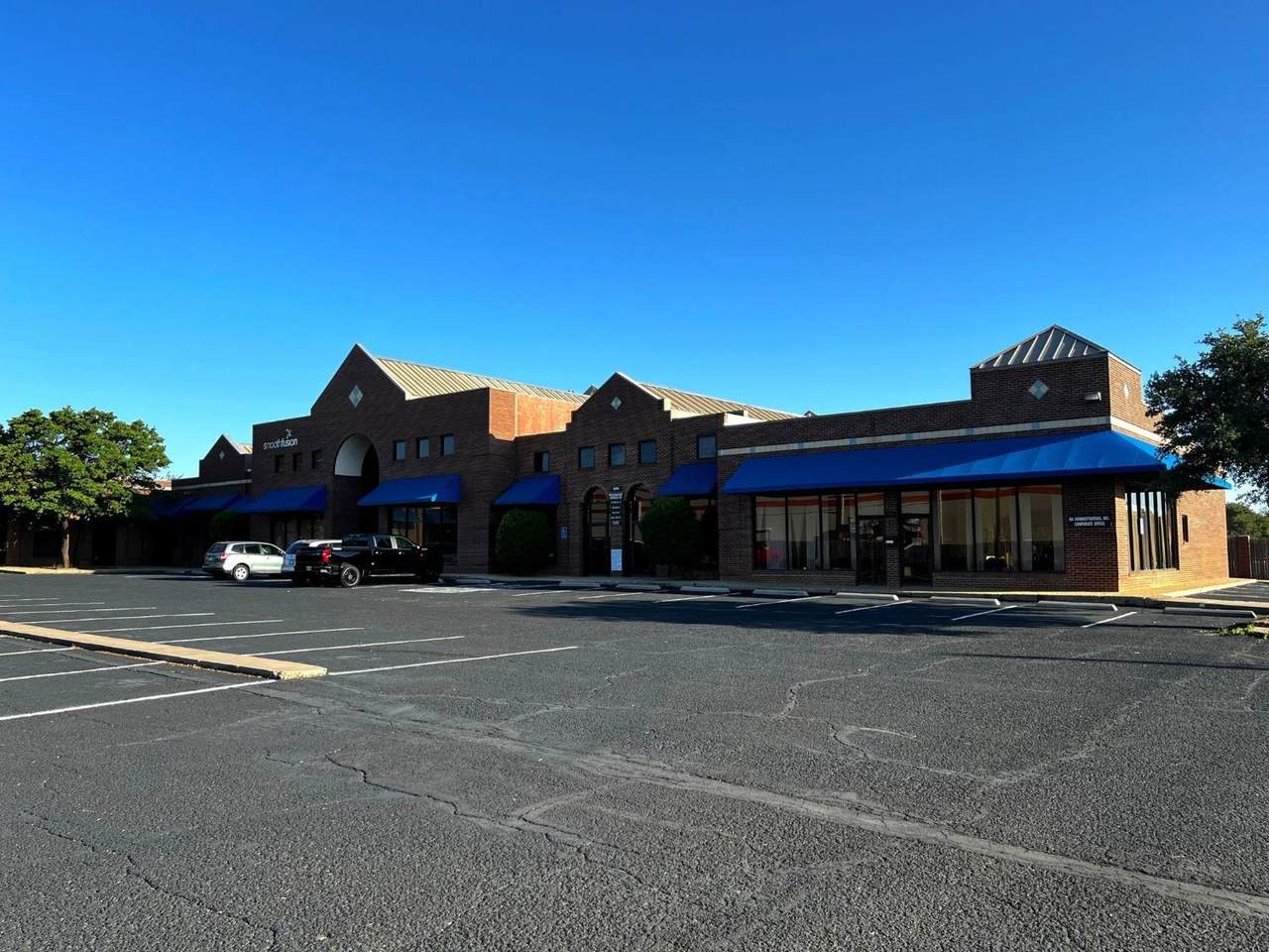 5502-Ste 500 58th Street - Photo 1