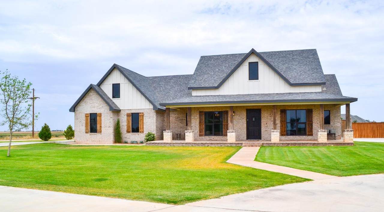 8226 County Road 6235 - Photo 1