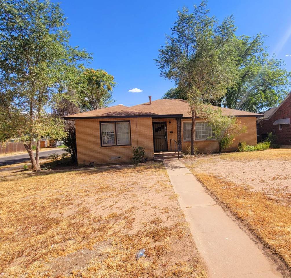 1901 23rd Street - Photo 1