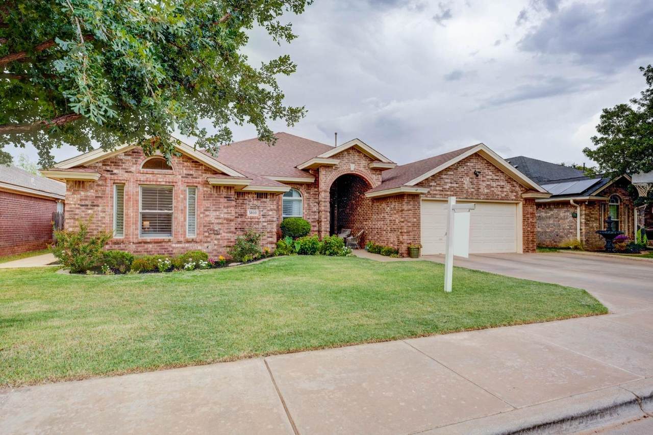 5810 91st Street - Photo 1