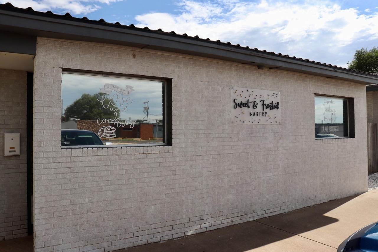 404 Austin Street - Photo 1