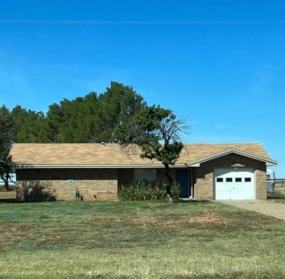 3123 Us Highway 385 - Photo 1