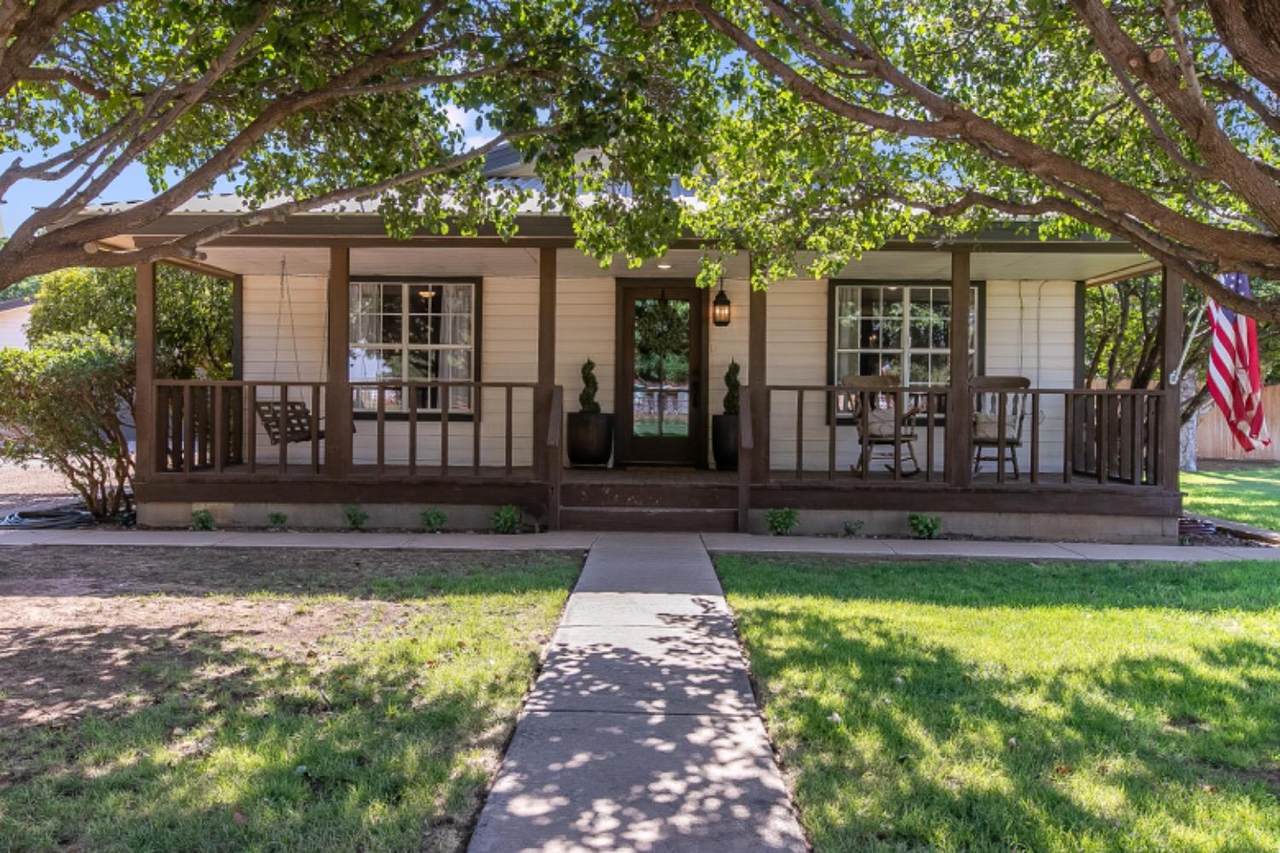 15705 County Road 3440 - Photo 1