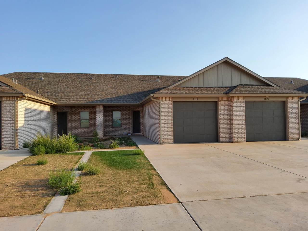 1118 7th Street - Photo 1