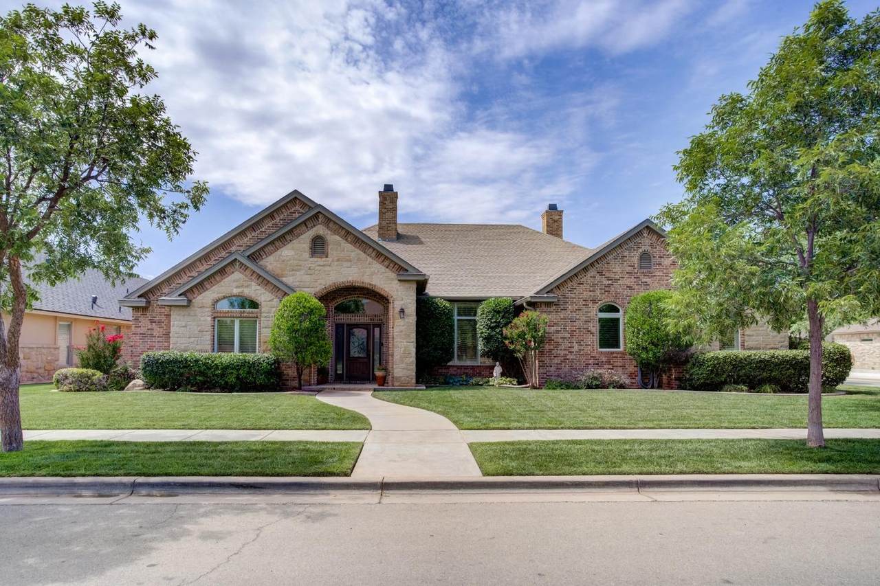 3813 109th Street - Photo 1