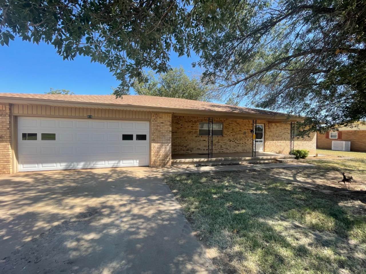 810 17th Street - Photo 1