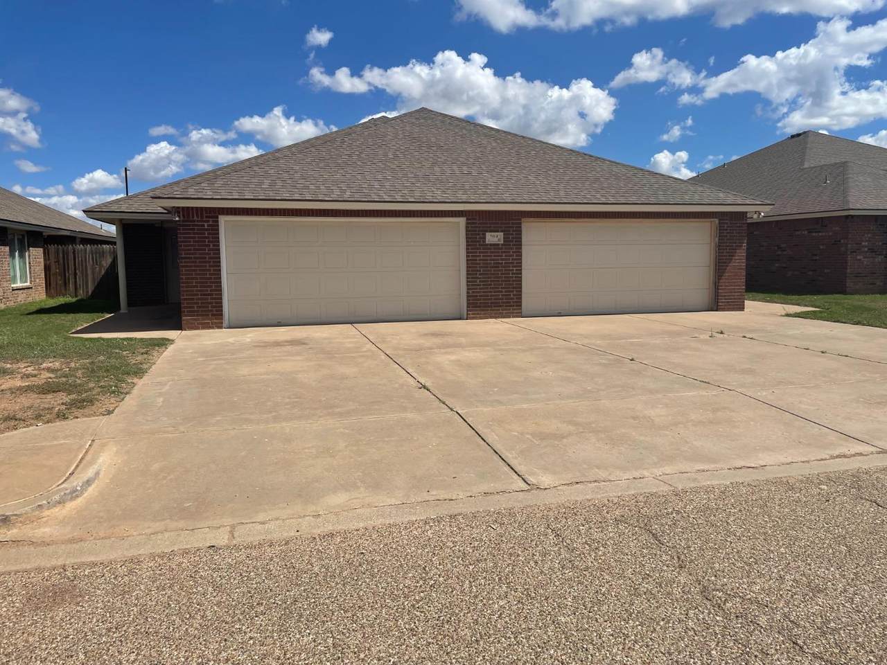 504 Brentwood Avenue - Photo 1