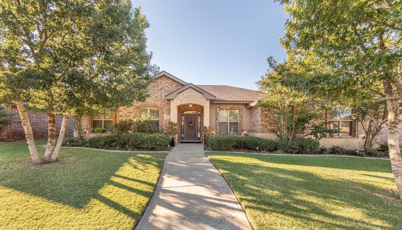 6305 76th Street - Photo 1