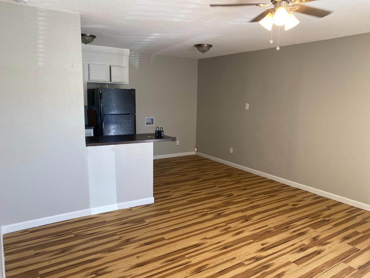 5434-21 40th Street - Photo 1