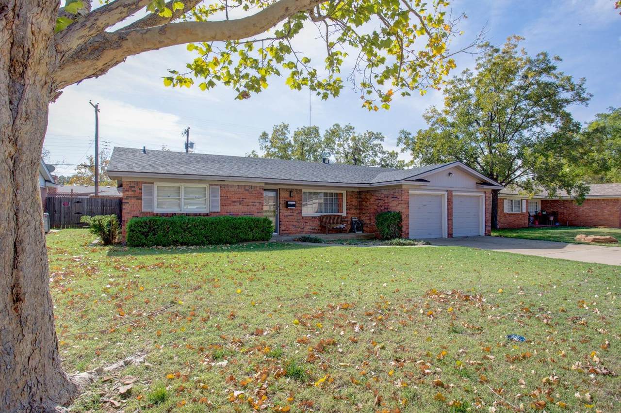2131 69th Street - Photo 1