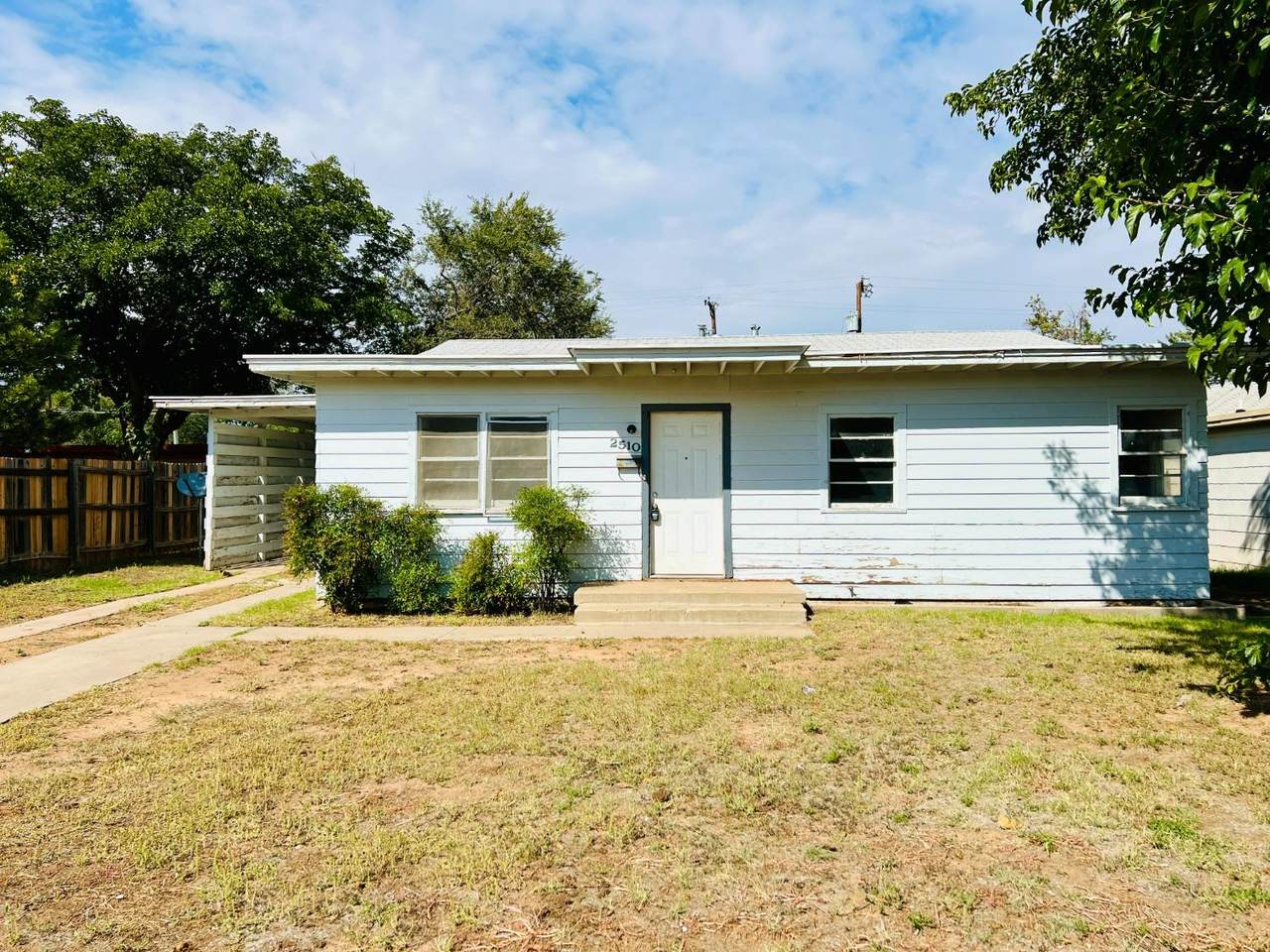 2510 40th Street - Photo 1
