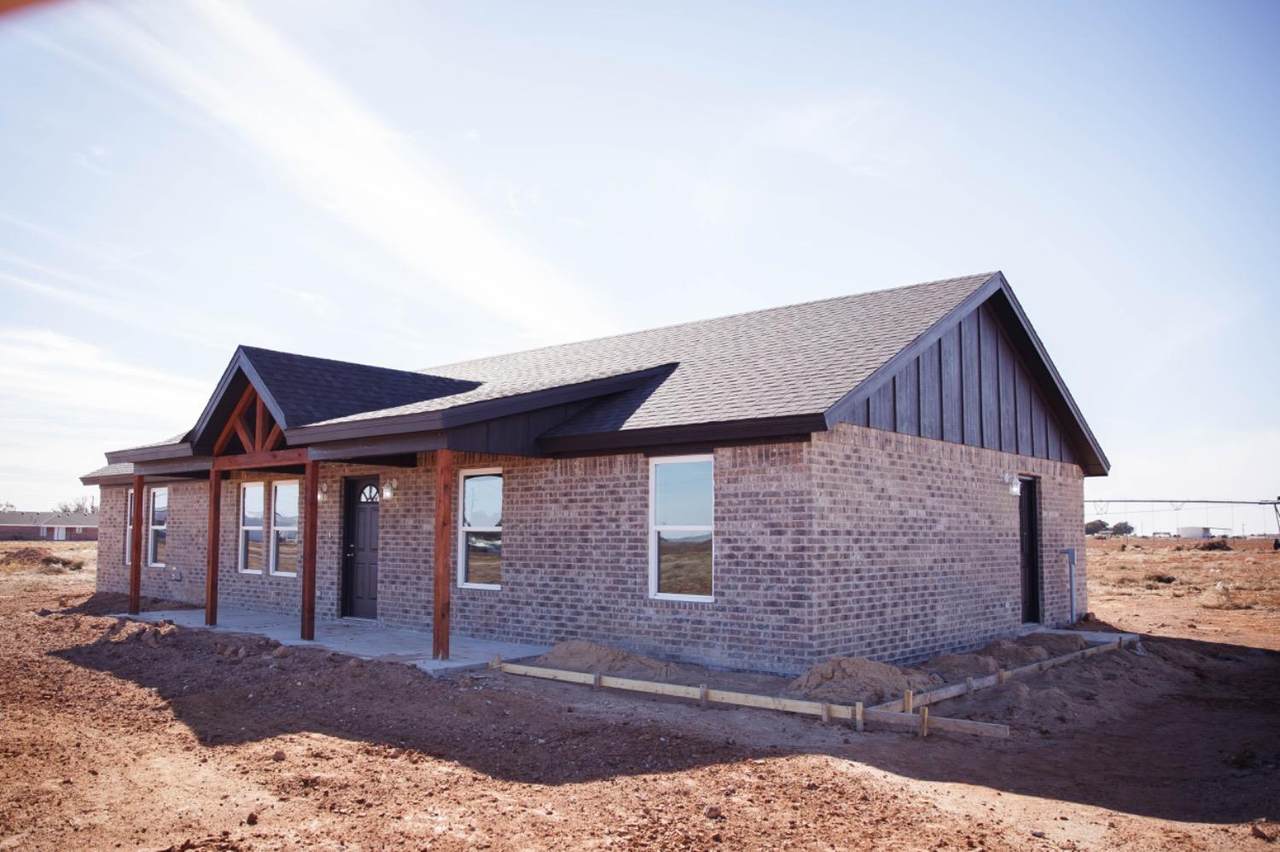 10405 County Road 2800 - Photo 1