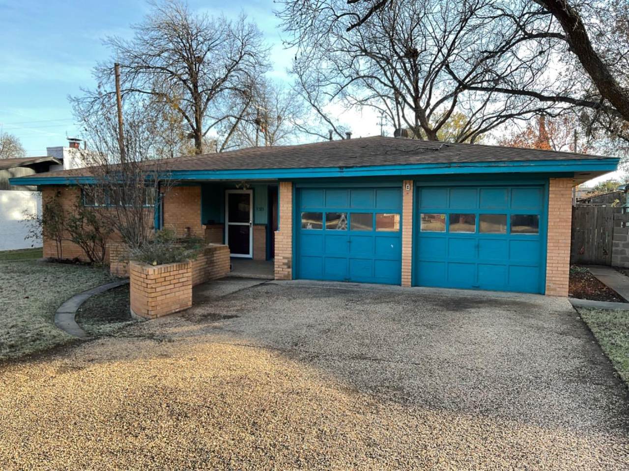 3103 42nd Street - Photo 1
