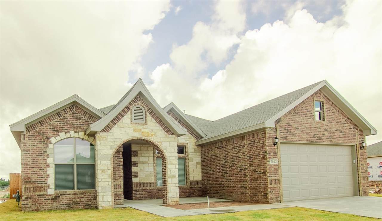 7615 62nd - Photo 1