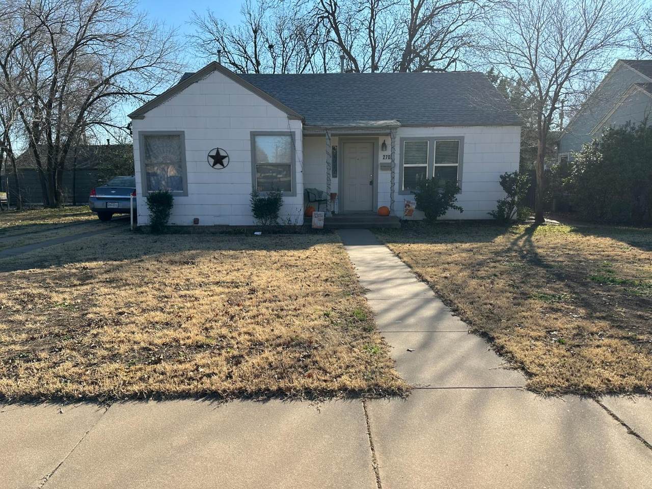 2703 23rd Street - Photo 1