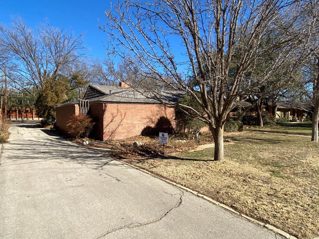 4508 15th Street - Photo 1