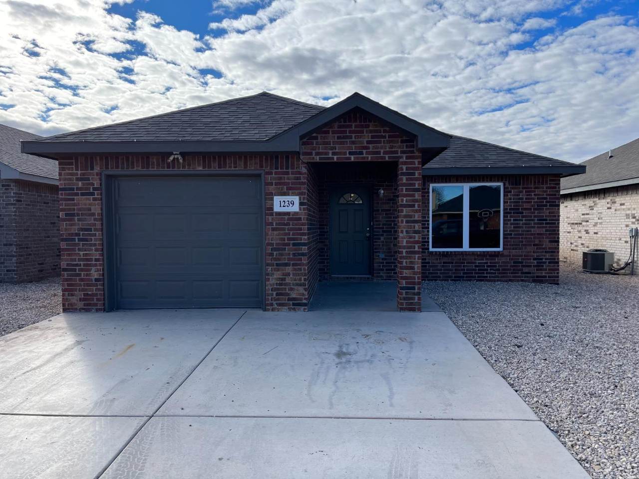1239 Wheelock Street - Photo 1