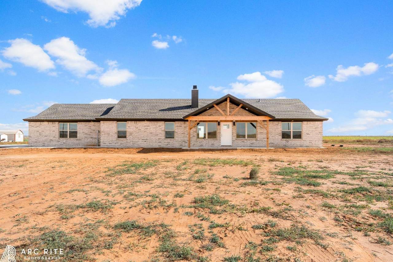 8104 County Road 1100 - Photo 1