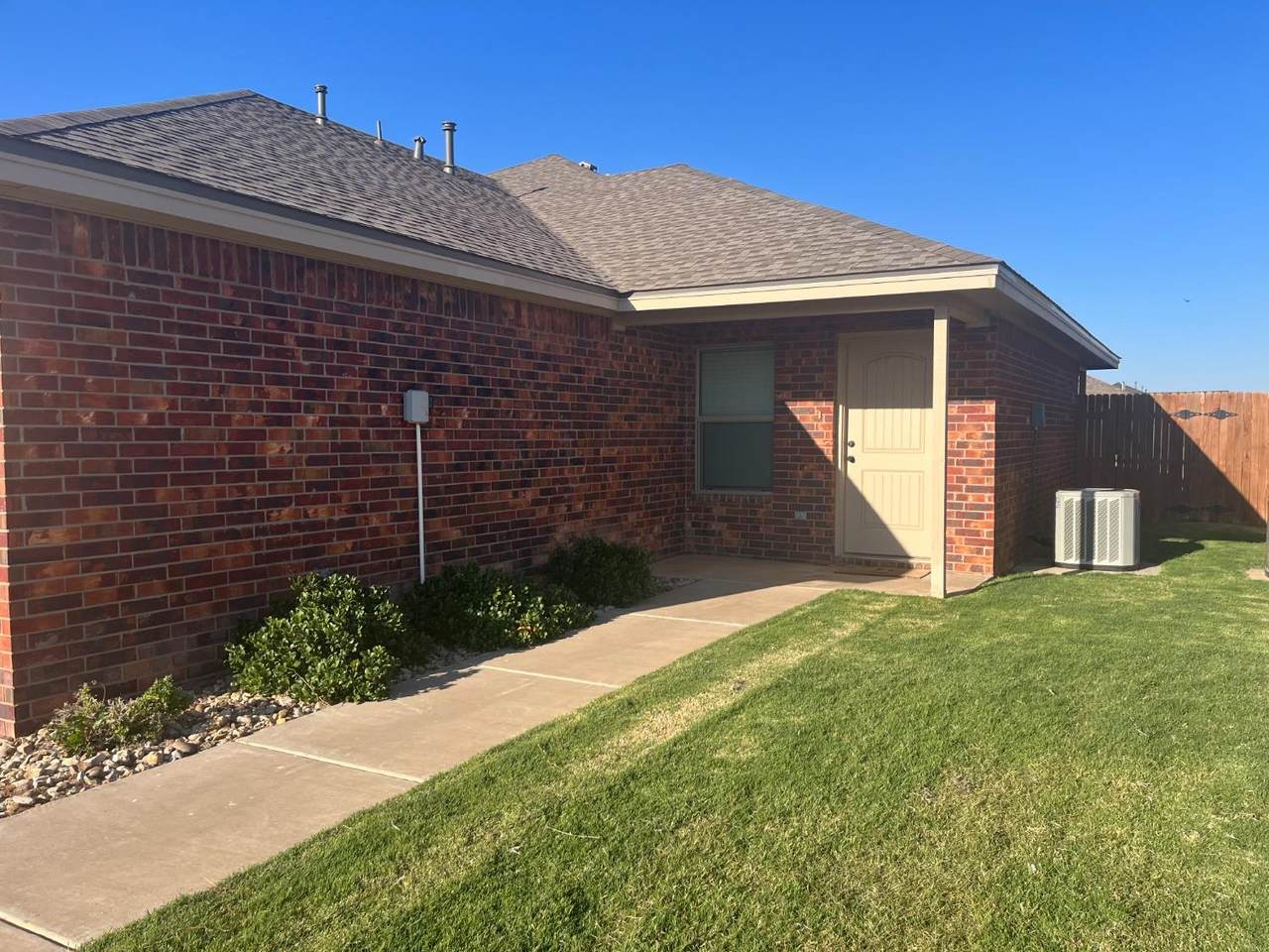 6706-A Oakridge Avenue - Photo 1