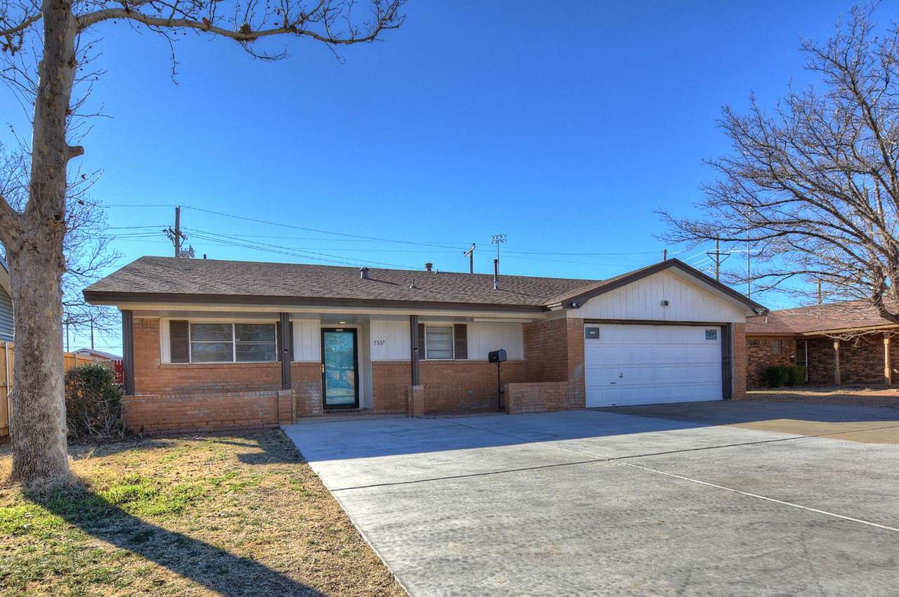 5507 38th Street - Photo 1