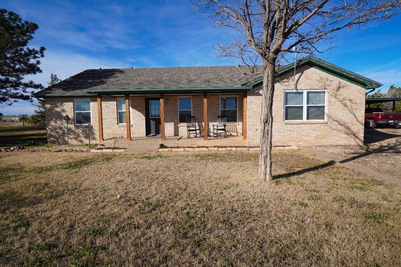 720 County Road L - Photo 1