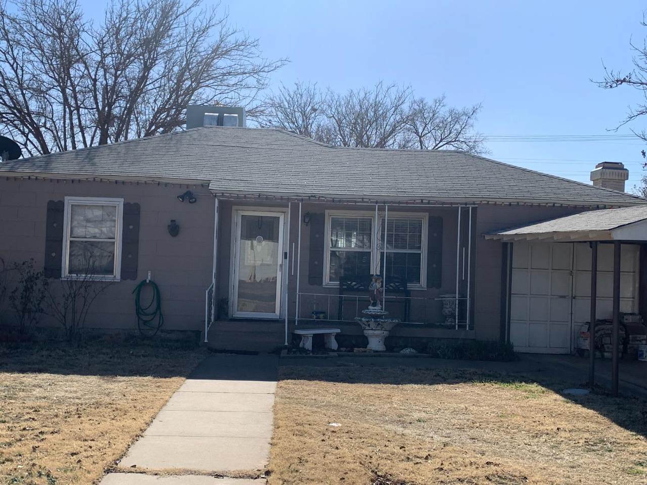 1511 41st Street - Photo 1
