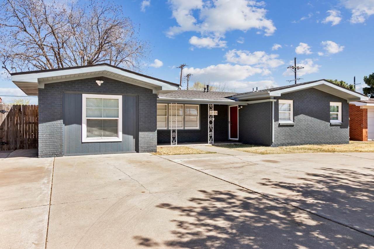 4804 44th Street - Photo 1