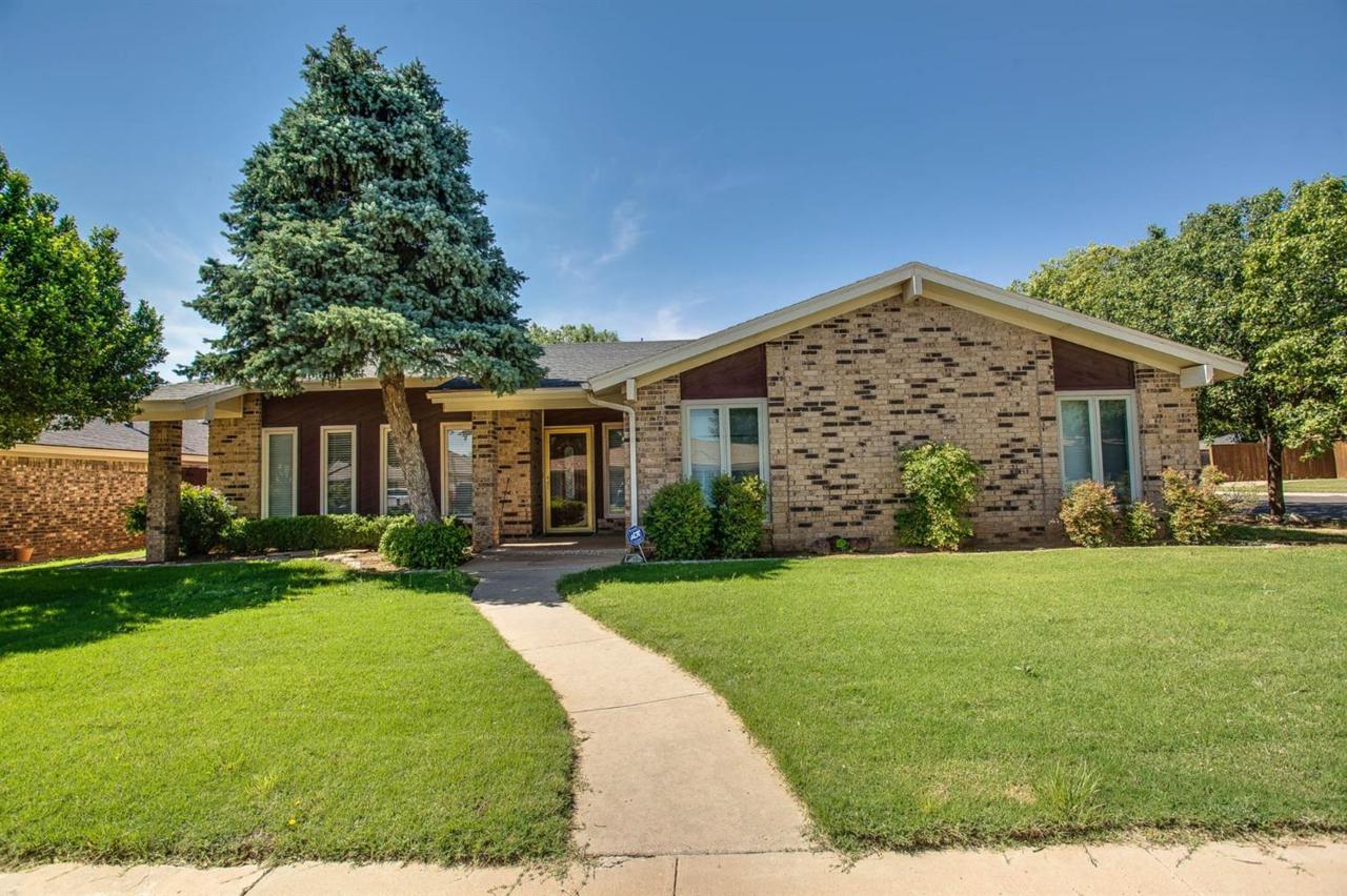 5215 88th Street - Photo 1