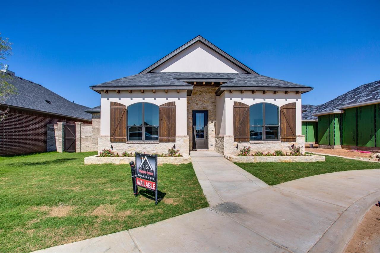 10904 Vinton Avenue - Photo 1