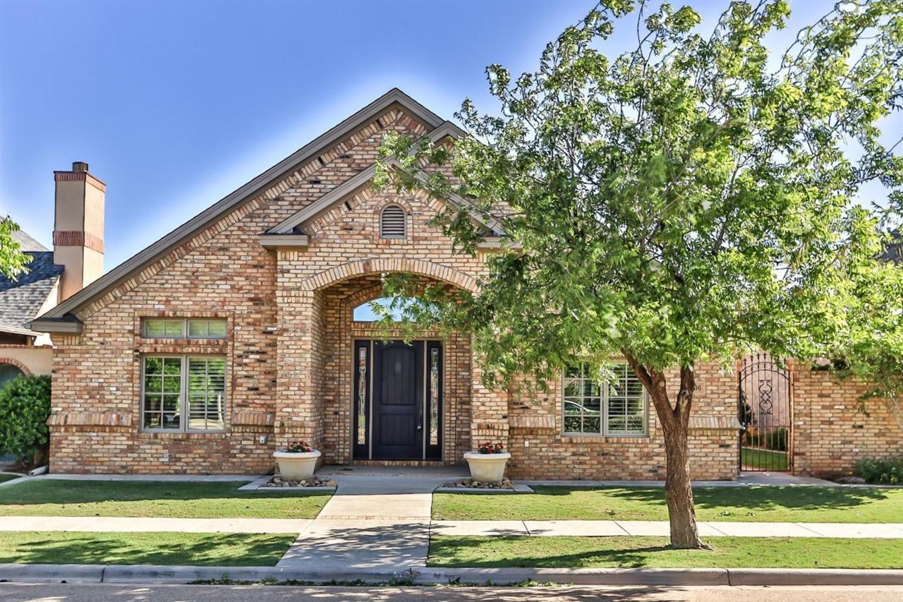 4006 112th Street - Photo 1