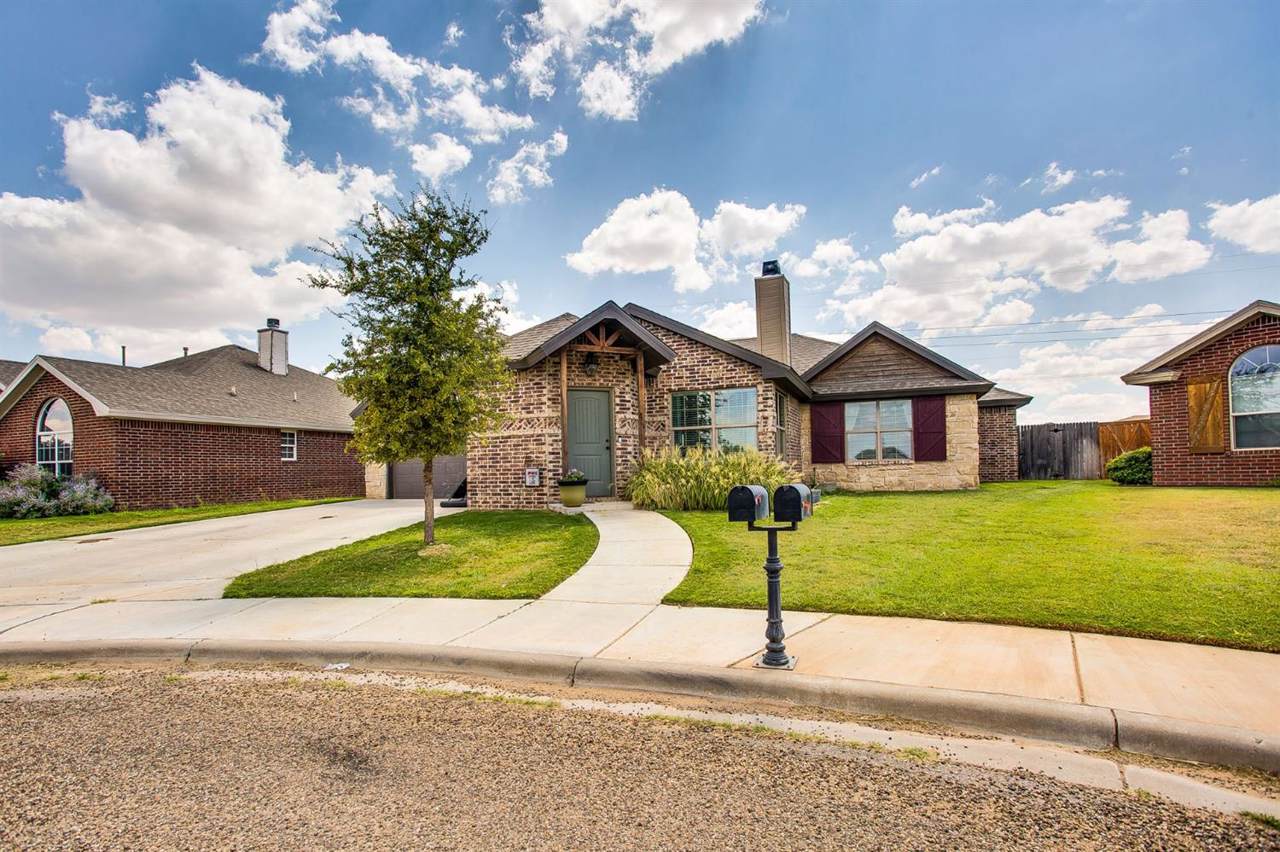 1307 Yorkshire Avenue - Photo 1