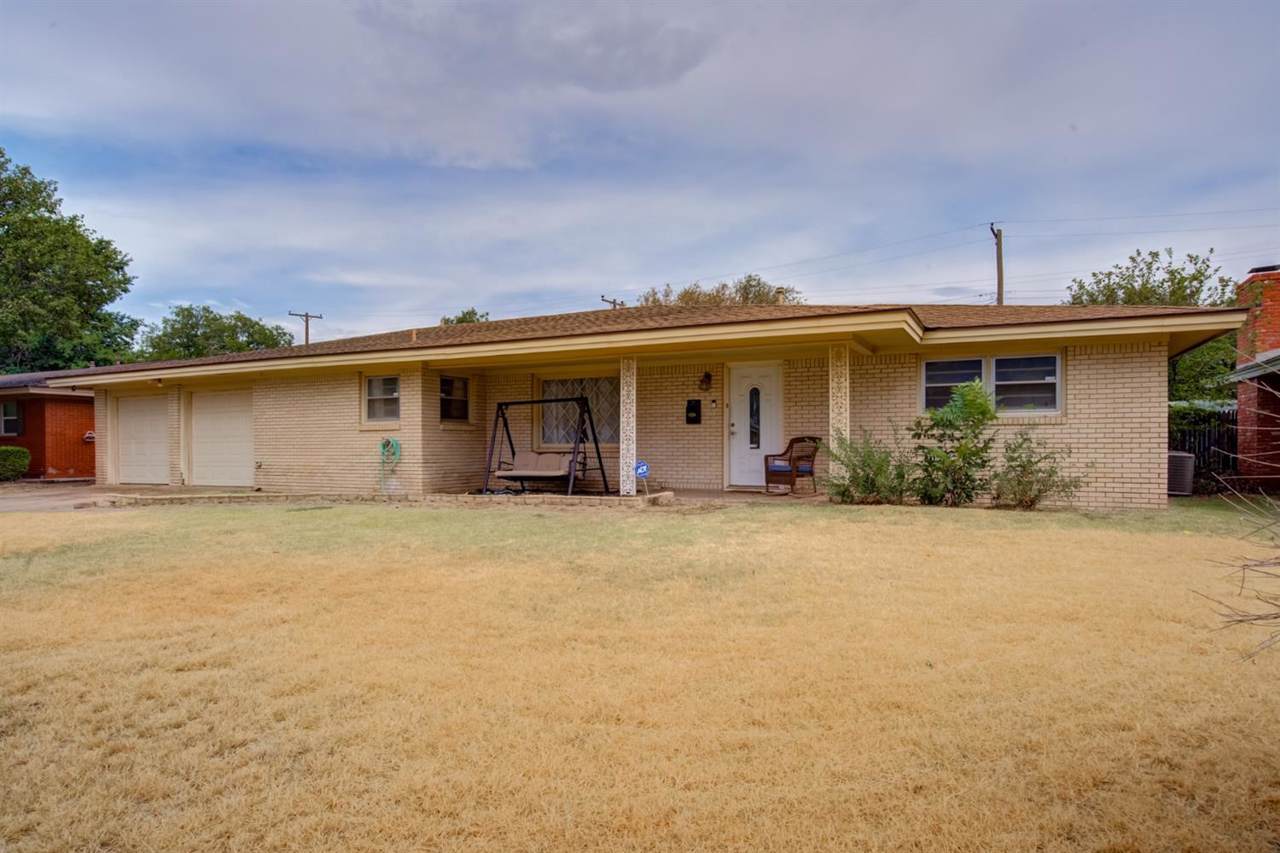 5428 9th Street - Photo 1