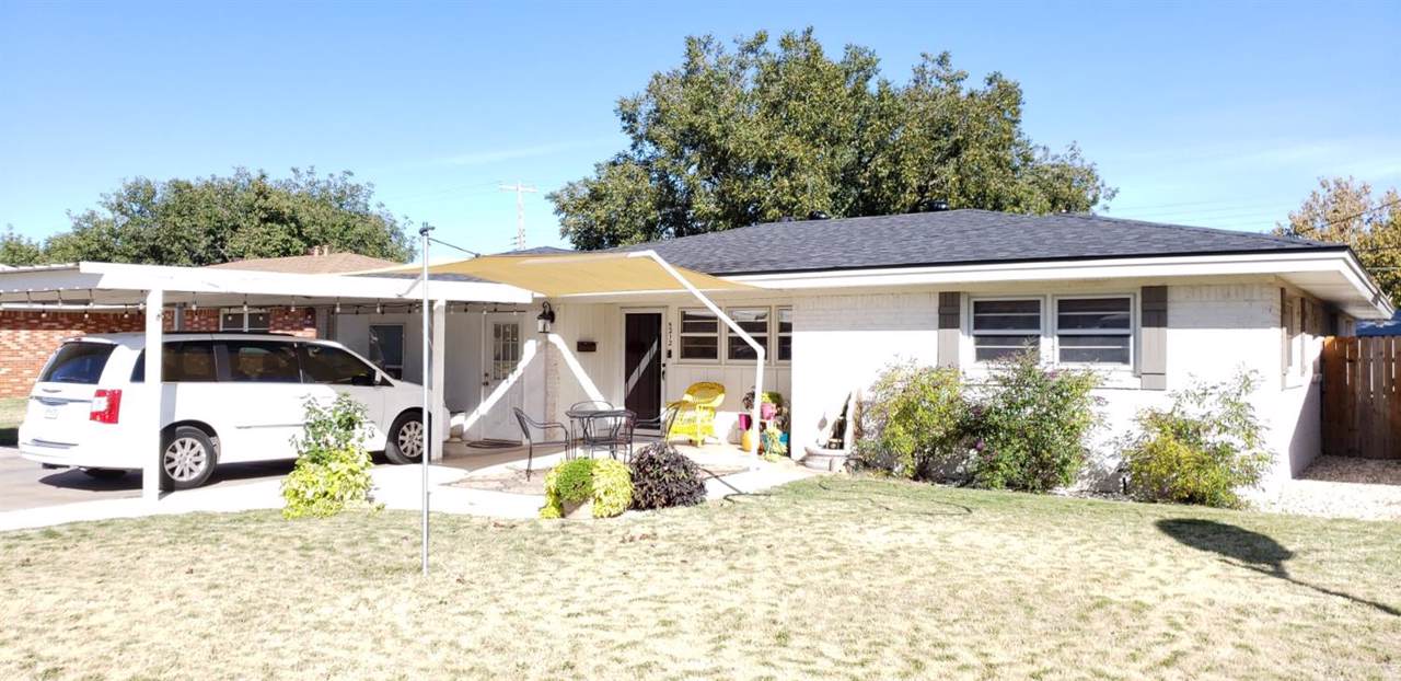 5212 8th Street - Photo 1