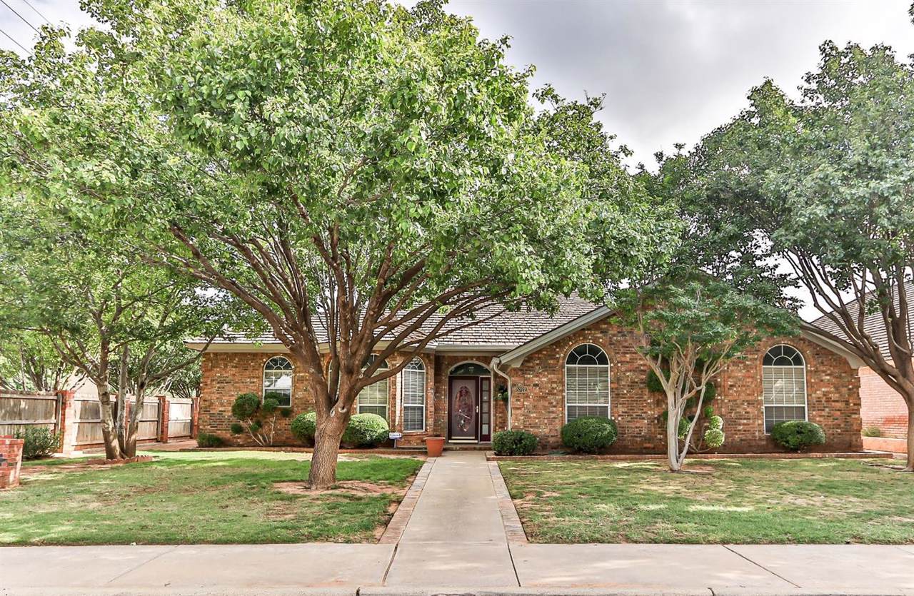 5722 84th Street - Photo 1