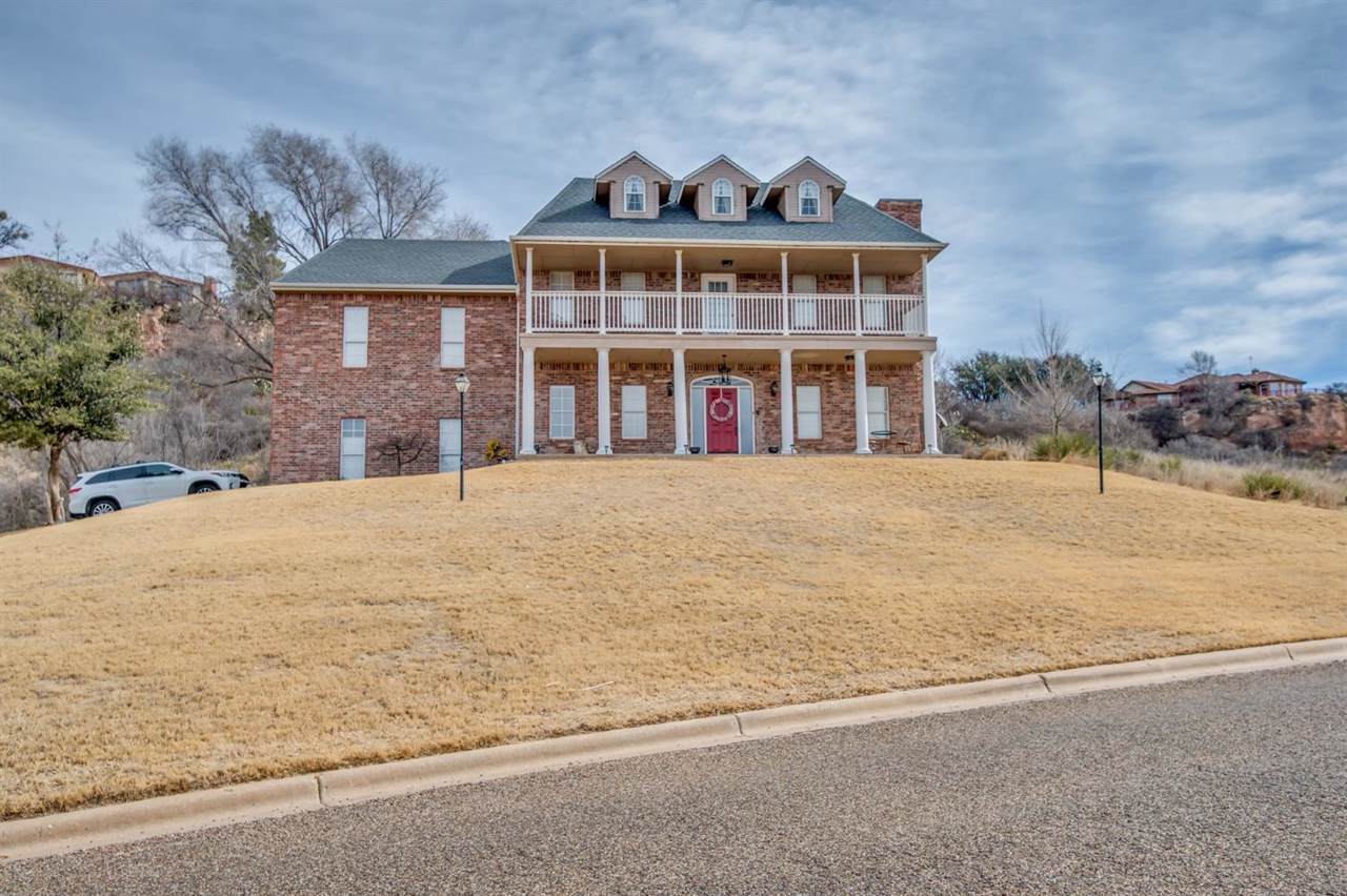 36 Foothill Drive - Photo 1