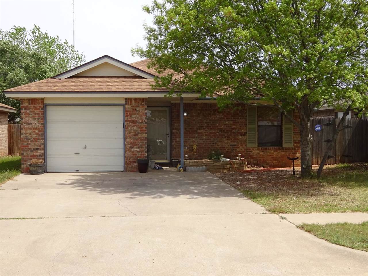 8505 Vernon - Photo 1
