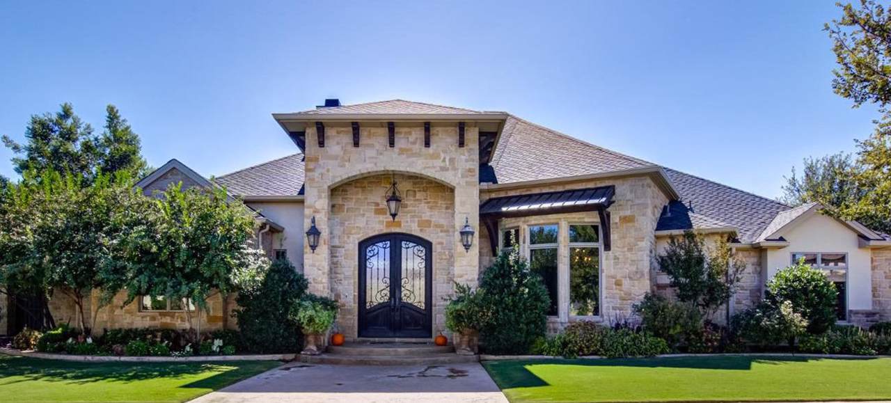 3811 110th Street - Photo 1