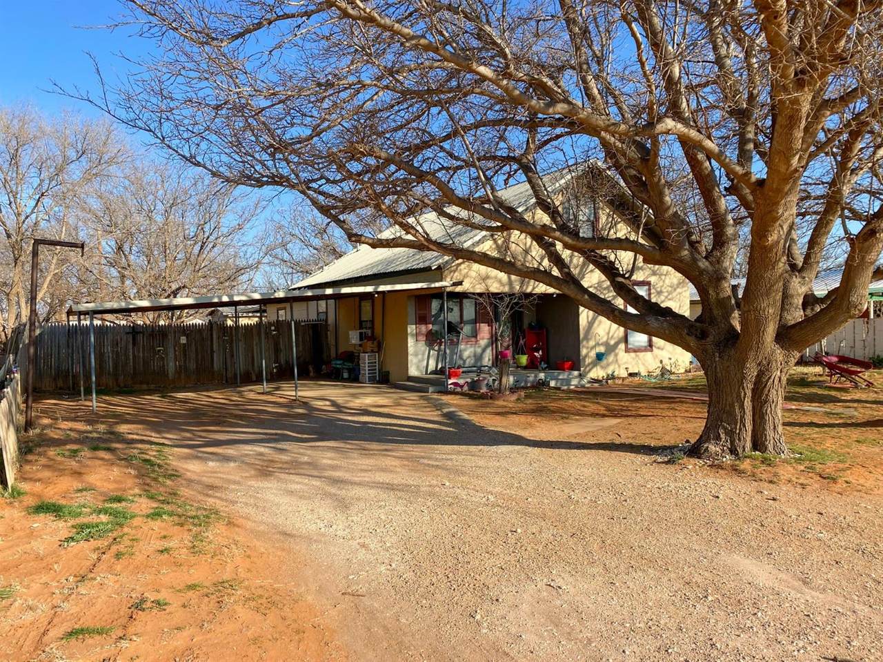 1509 Ave N - Photo 1
