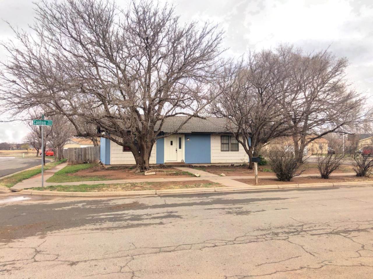 9101 Canton Avenue - Photo 1