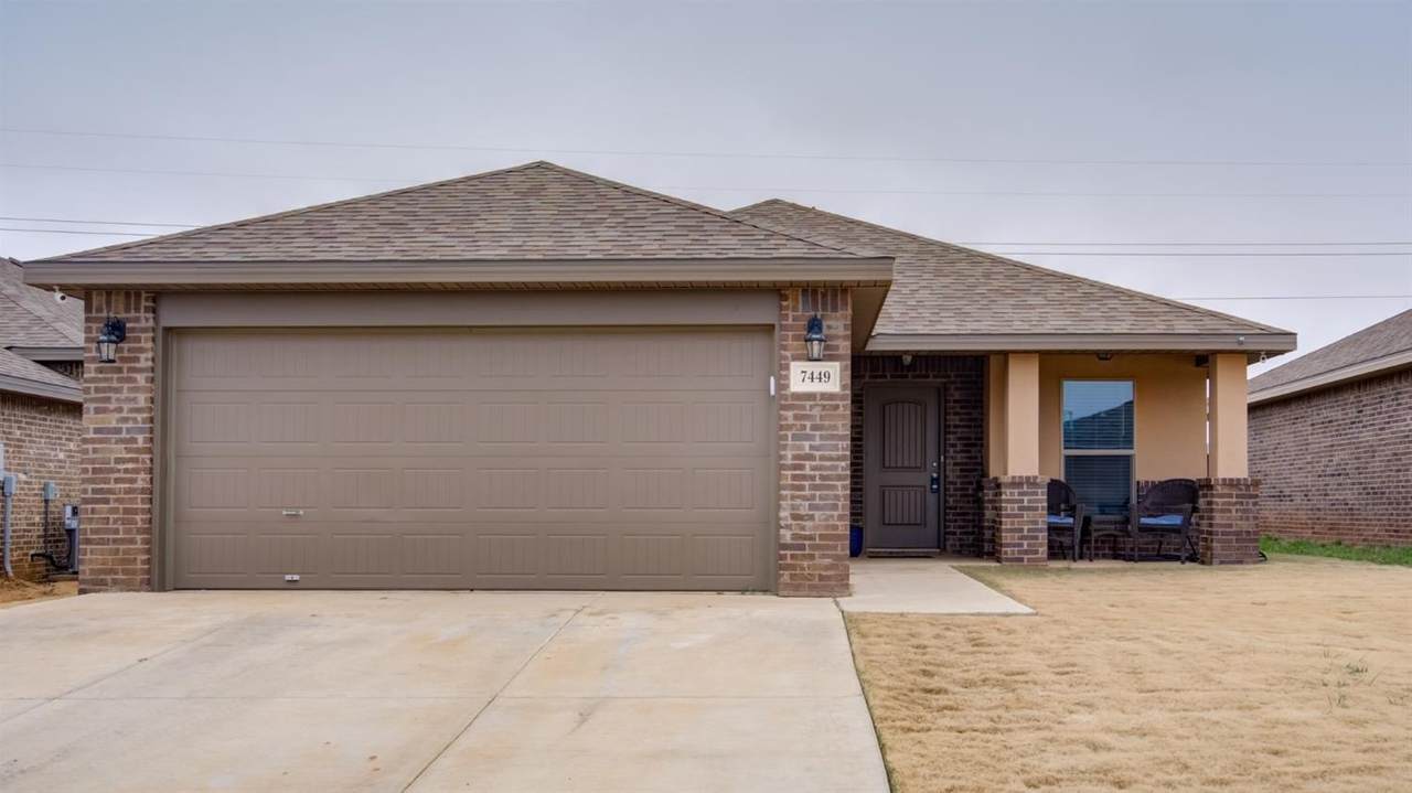 7449 105th Street - Photo 1
