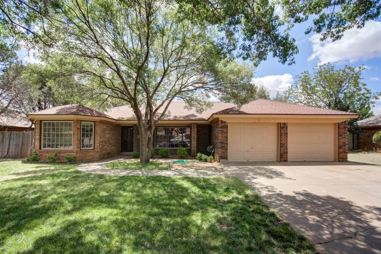 715 8th Street - Photo 1