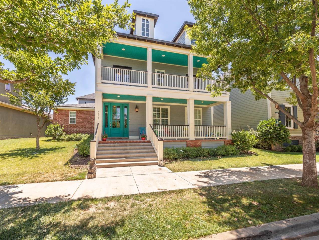 4609 120th Boulevard - Photo 1
