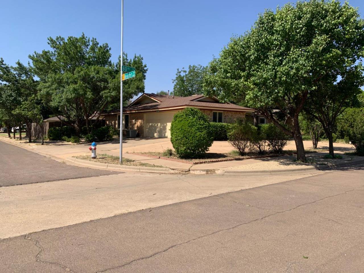 5407 80th Street - Photo 1