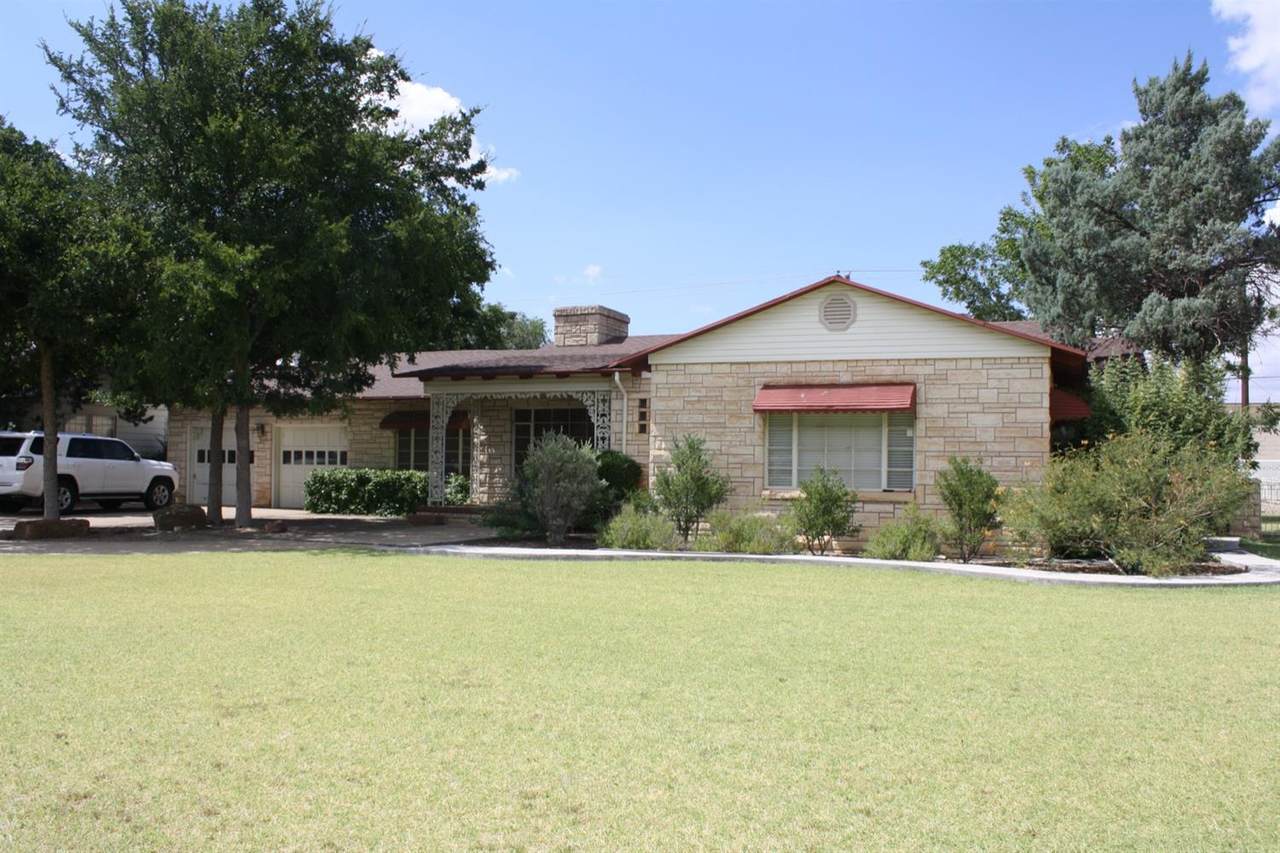 1704 29th Street - Photo 1
