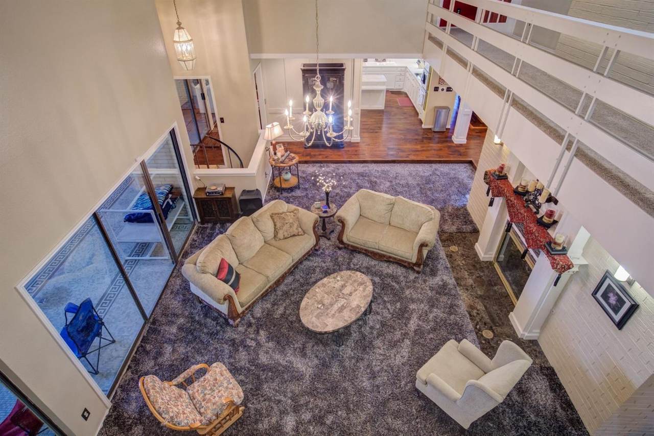 6817 Saratoga Avenue - Photo 1